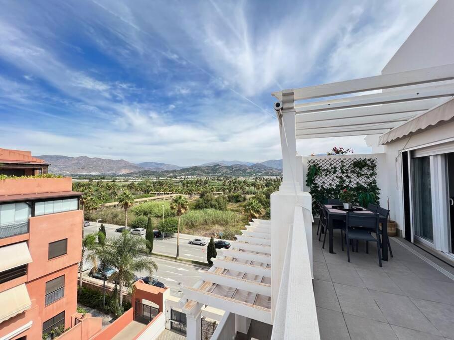 Pushe Penthouse Playa Granada Beach & Golf 5 Мотриль Экстерьер фото