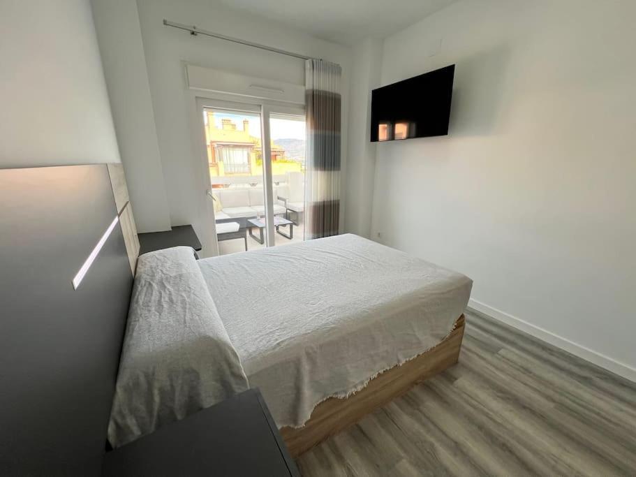 Pushe Penthouse Playa Granada Beach & Golf 5 Мотриль Экстерьер фото